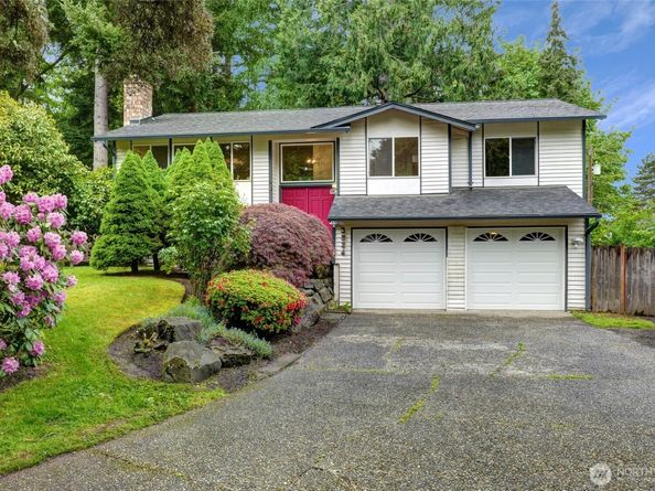 3524 170th Avenue NE, Bellevue WA 98008