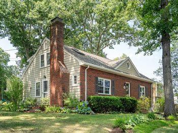 148 Cedar St