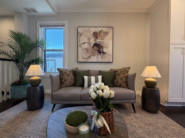 57 Hurley St. 3, Cambridge MA 02141