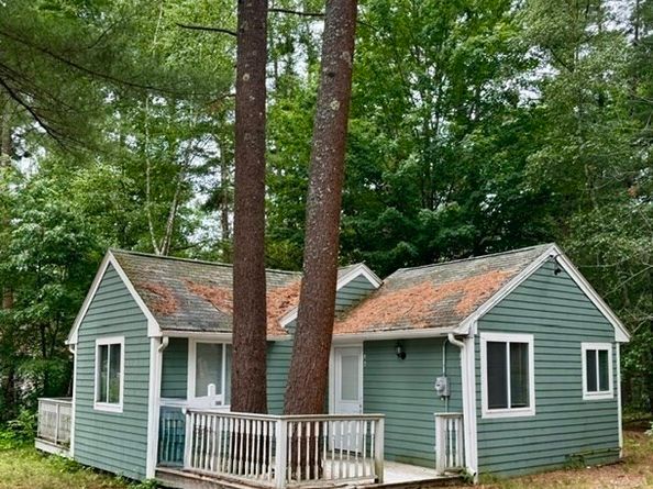16 Kings Way 22, Middleboro MA 02346