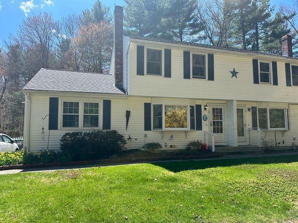 10 Pinecrest Rd 10, Uxbridge MA 01569