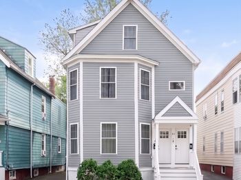 84 Flint St