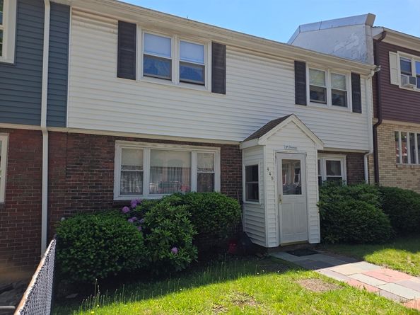 445 E 5th St, Boston MA 02127