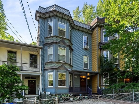 281 Chestnut Ave 1, Boston MA 02130