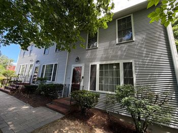 16 Parker St