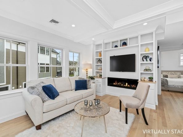 101 Sumner Street 1, Quincy MA 02169