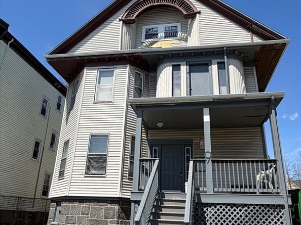 9 Helen St, Boston MA 02124