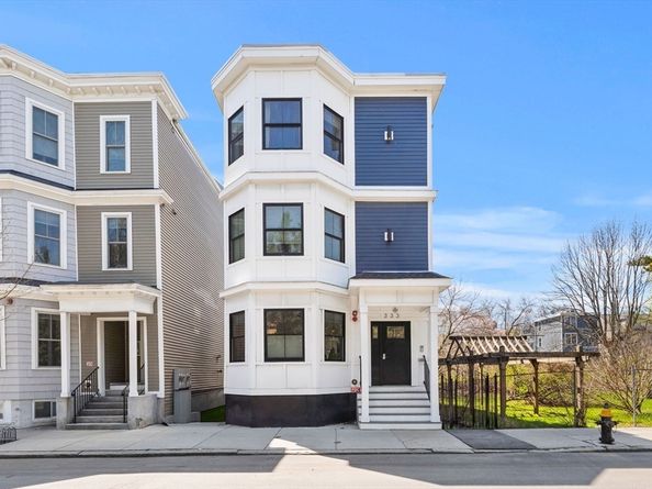 333 Maverick St 2, Boston MA 02128