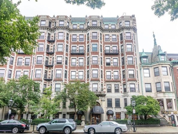 466 Commonwealth Ave 503, Boston MA 02215