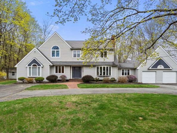 13 Lyndon Road, Sharon MA 02067