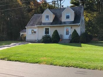 14 Elmwood Dr