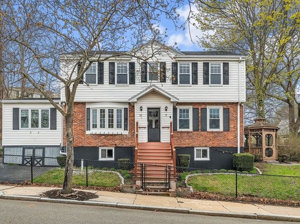 29 Alpheus Rd, Boston MA 02131