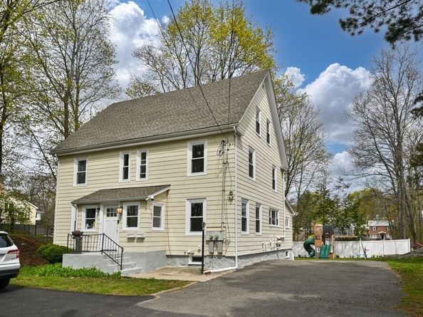 99 Park St 99, Stoneham MA 02180