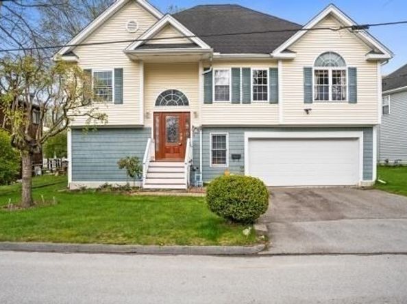 37 Dupuis Ave, Worcester MA 01604