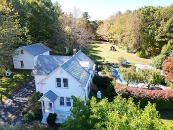 85 Bailey Rd