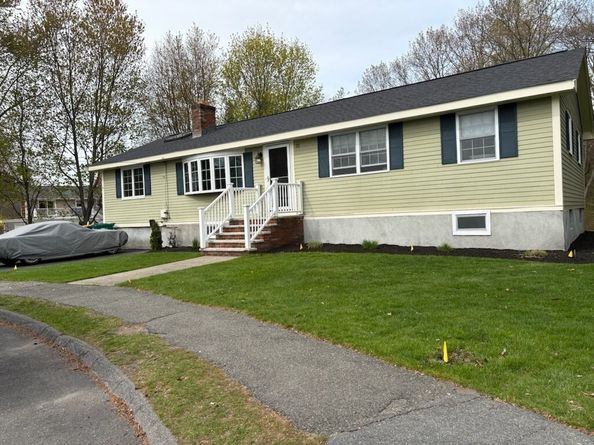 31 Columbus Rd, Woburn MA 01801