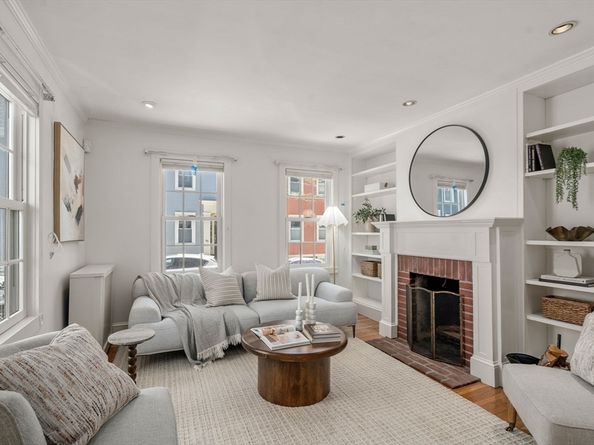 64 Pearl St, Boston MA 02129