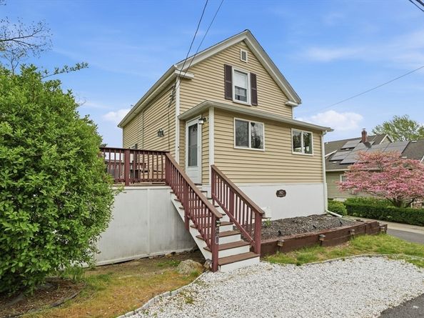 80 Kensington Rd, Weymouth MA 02188