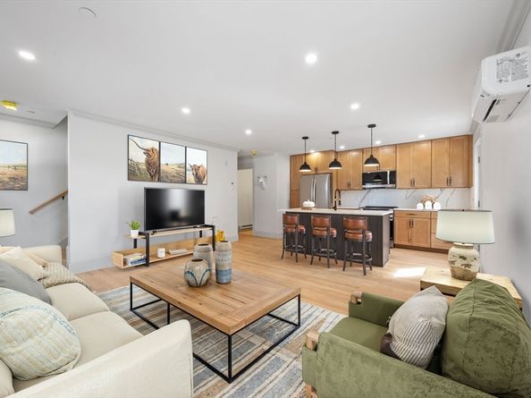 9 Swan Street 3, Beverly MA 01915