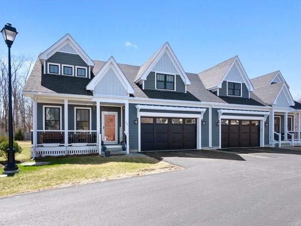 18 Primrose Ln 18, Ipswich MA 01938