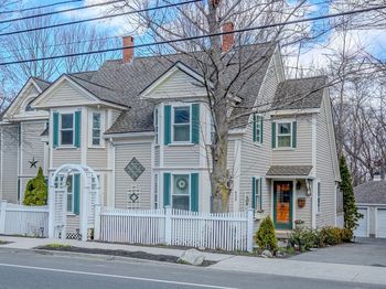 438 Merrimac St.