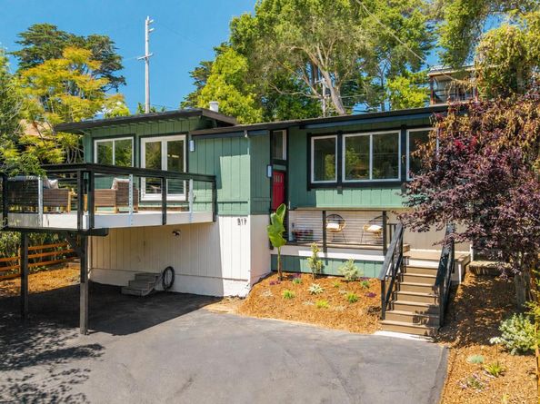 517 Sumner Avenue, Aptos CA 95003