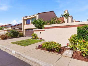 26 Lido Circle