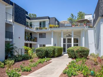 1943 Mount Vernon Court
