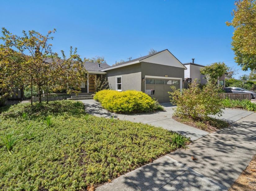 473 Bloomfield Road, Burlingame CA 94010