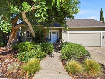 3990 Agatha Way