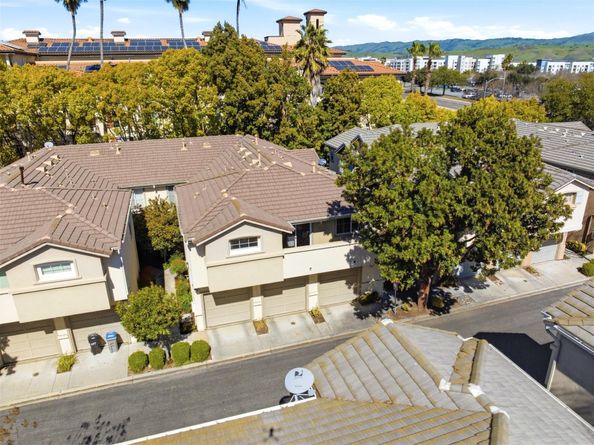 327 Oleander Drive, San Jose CA 95123