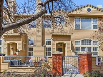 4641 Hampton Falls Place