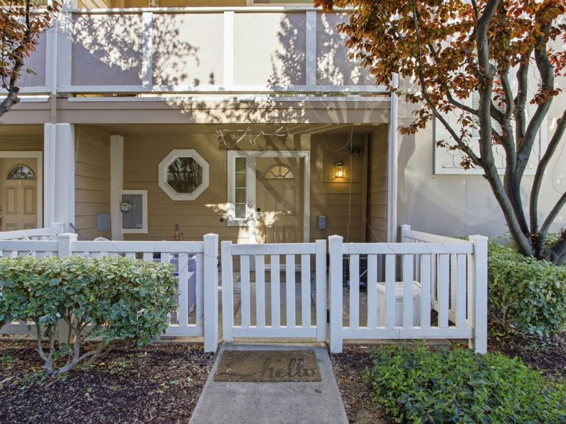 2414 Falk, San Jose CA 95116