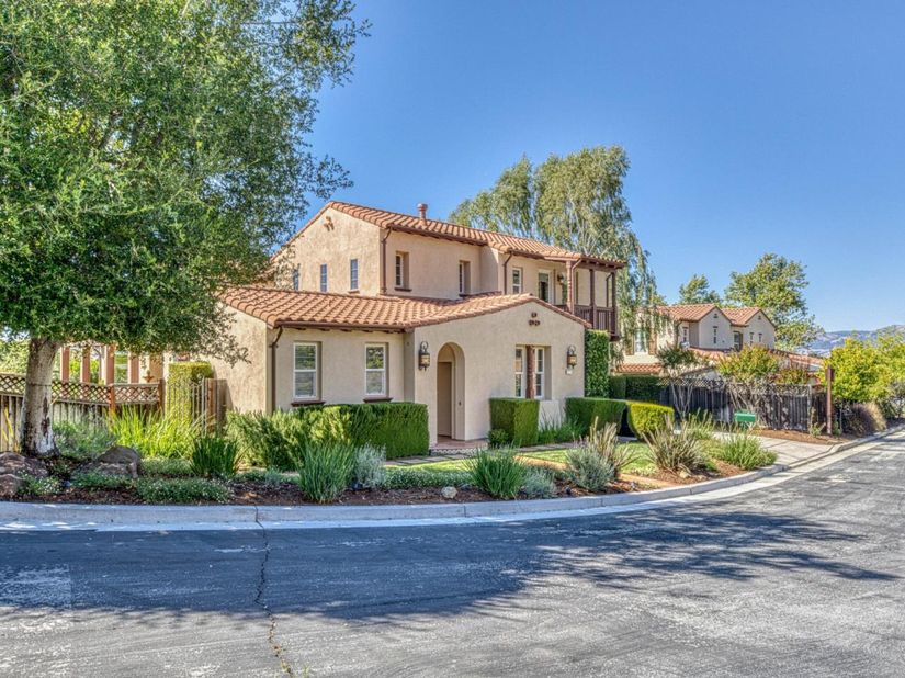 7271 Eagle Ridge Drive, Gilroy CA 95020