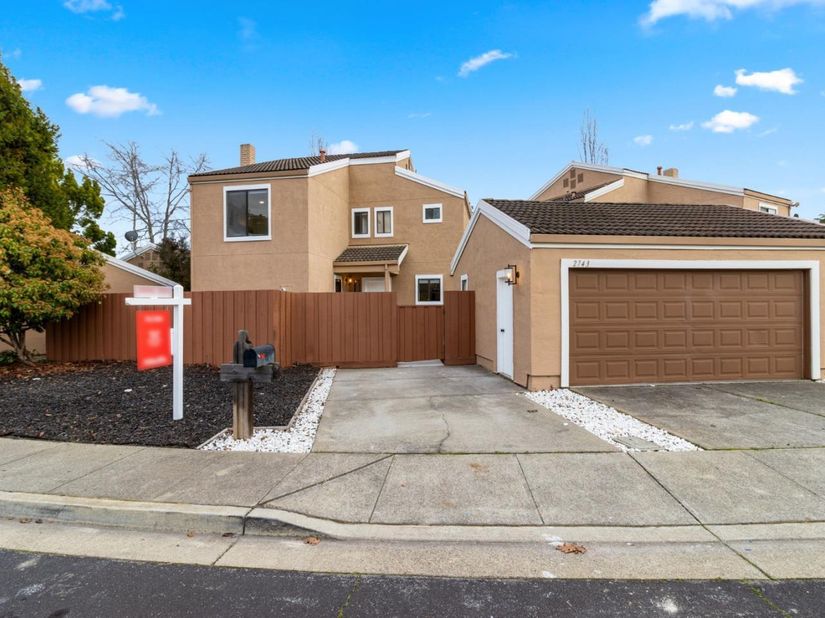 2743 Gamble Court, Hayward CA 94542