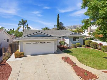 2907 Queens Estates Court