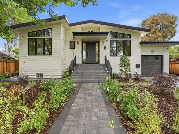 1084 Moffett Circle, Palo Alto CA 94303