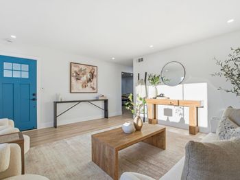 1666 Center Ridge Drive