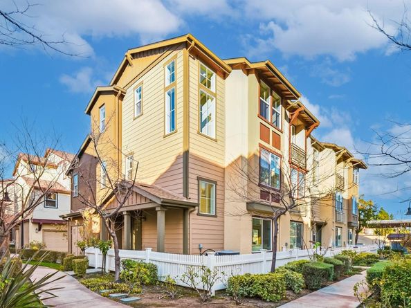 214 Peppermint Tree Terrace 1, Sunnyvale CA 94086