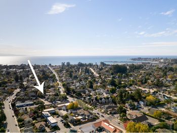 1122 Seabright Avenue