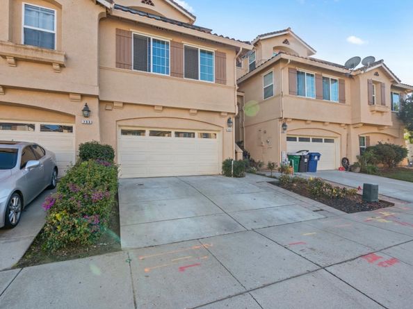 757 Roble Street, Watsonville CA 95076