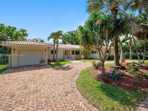 5211 Granada Blvd, Coral Gables FL 33146
