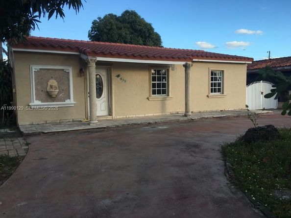 625 E 8th Ct, Hialeah FL 33010