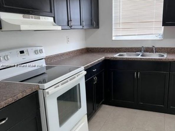 2601 SW 5th St, Fort Lauderdale FL 33312