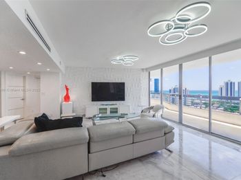 19195 Mystic Pointe Dr