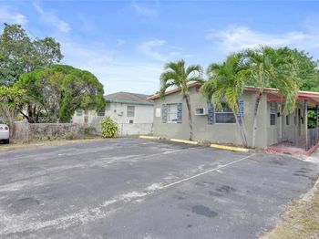 724 NW 6th St