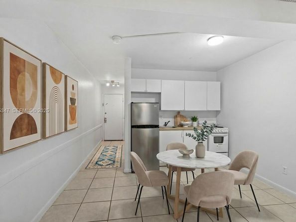 318 Majorca Ave 203, Coral Gables FL 33134