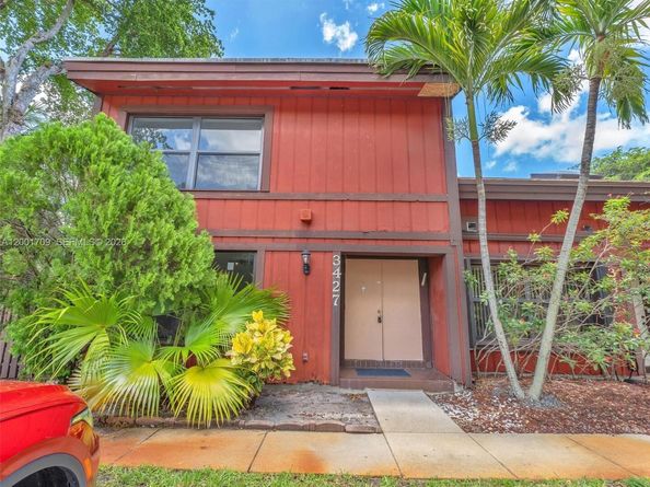 3427 Atlanta Dr, Hollywood FL 33021