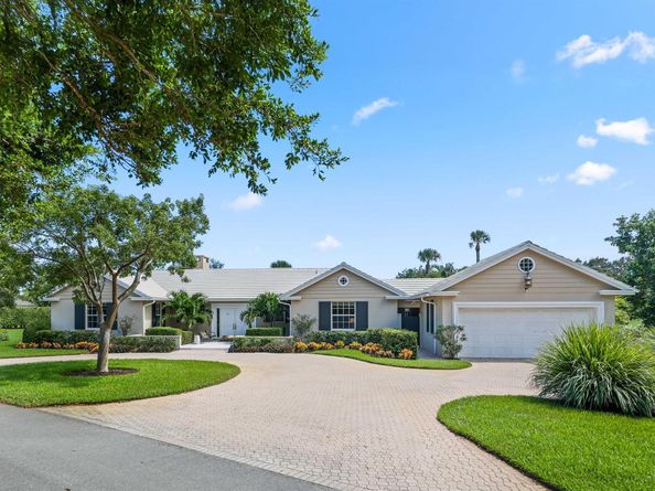 36 Country Road, Boynton Beach FL 33436