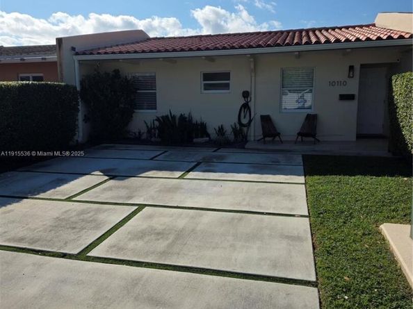 10110 SW 20th St, Miami FL 33165